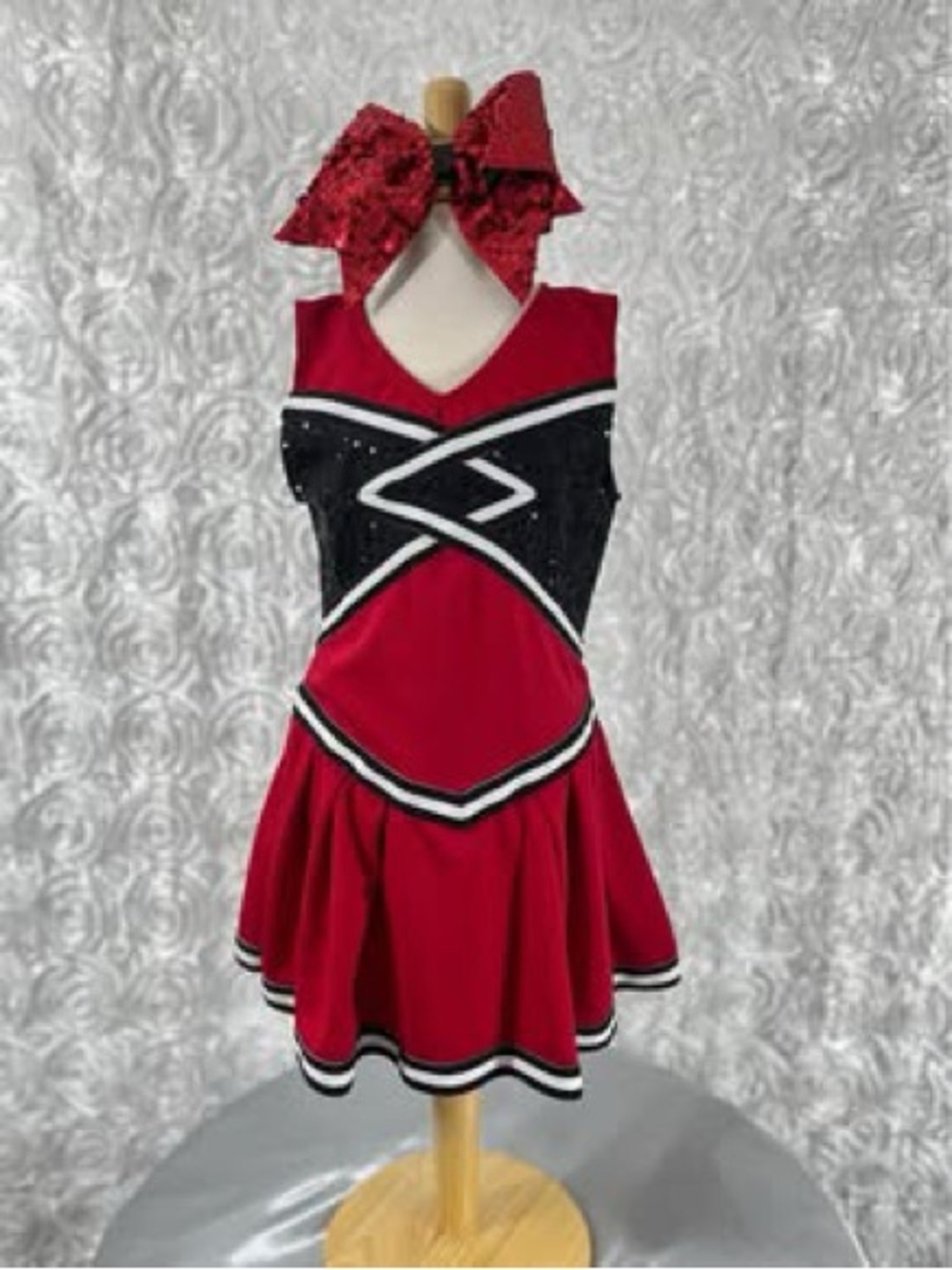 Red and Black Cheerleading Costume Dress with Bow